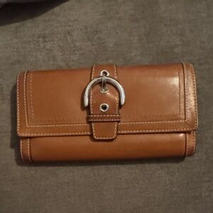 Coach Soho Brown trifold Leather Wallet with Silver Buckle